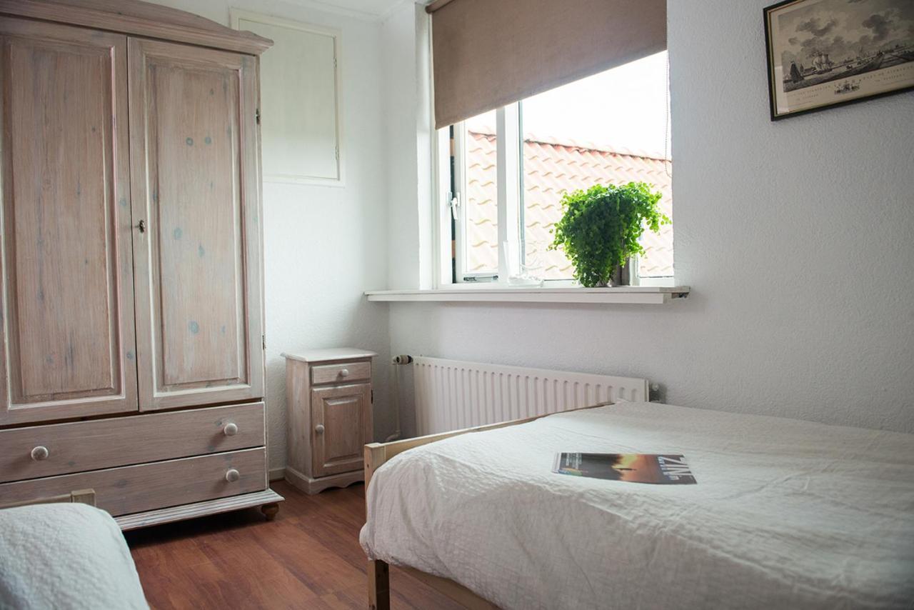 Heerenkeet 4 Pers Appartement Aan De Oosterschelde Kerkwerve Esterno foto